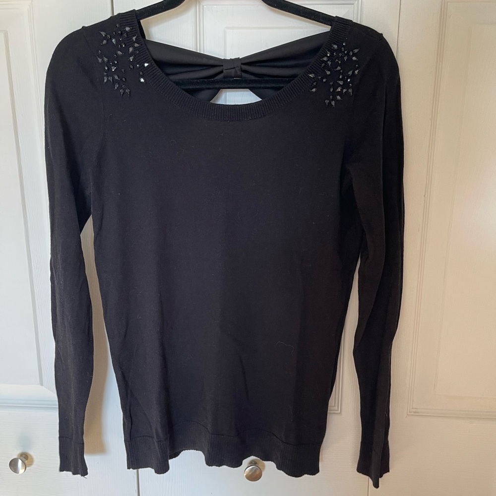 SmartSet Pullover Long Sleeve Sweater Top with back bow detail Smart Set Medium